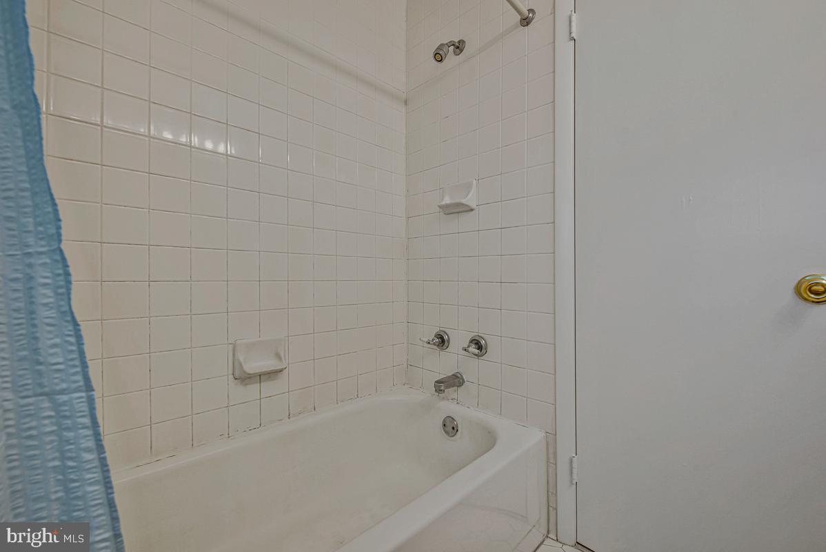 12604 Bunting Ln Property Photo 23