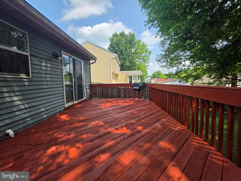 6413 Tiffany Ct Property Photo 21