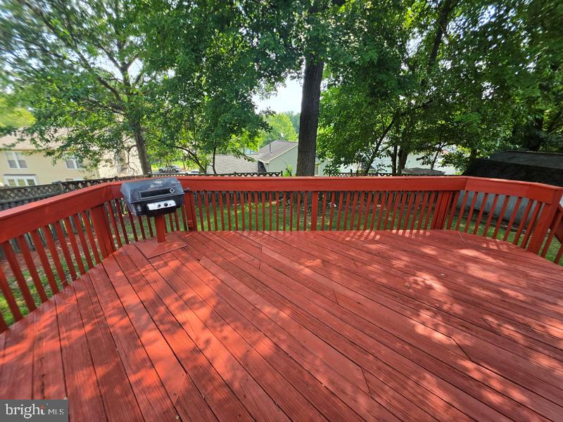 6413 Tiffany Ct Property Photo 22