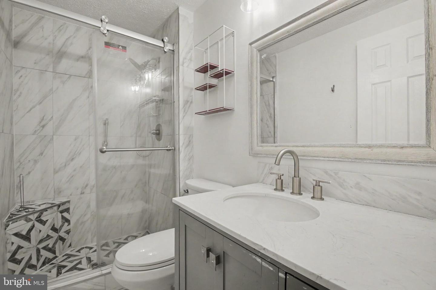 3410 Inverwood Ln Property Photo 13