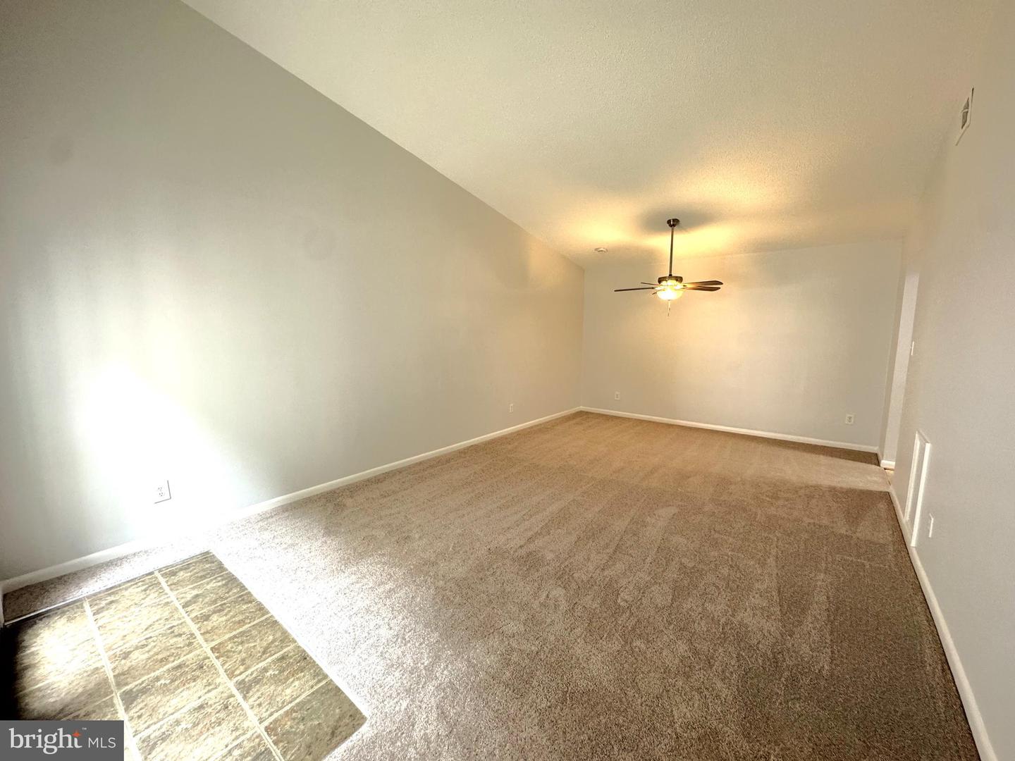 7310 Mandan Rd Property Photo 10