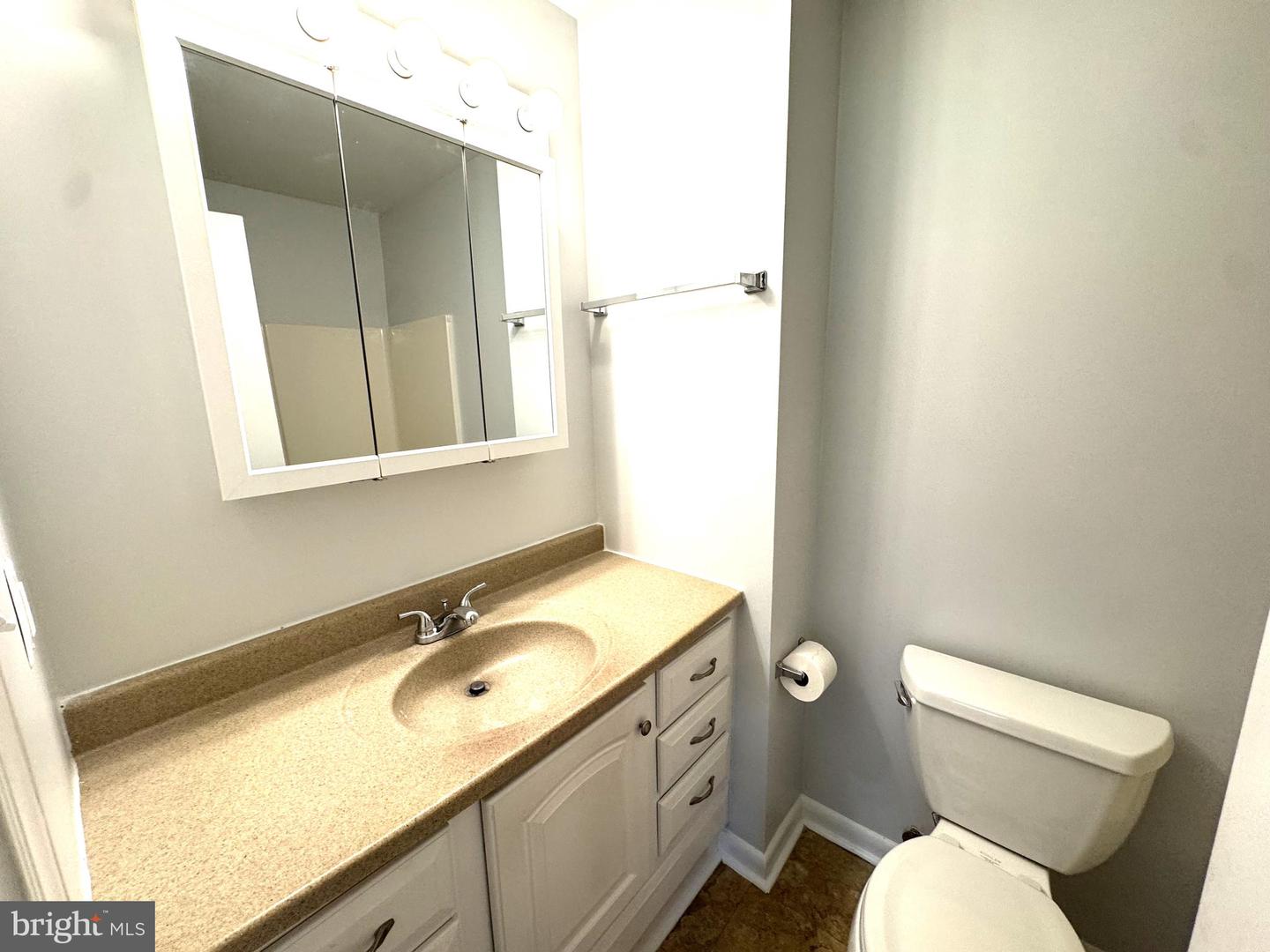 7310 Mandan Rd Property Photo 21