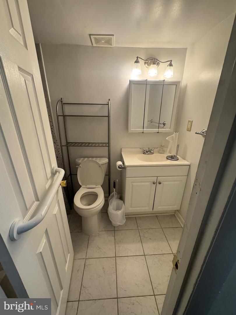 3813 St Barnabas Rd #t3 Property Photo 3