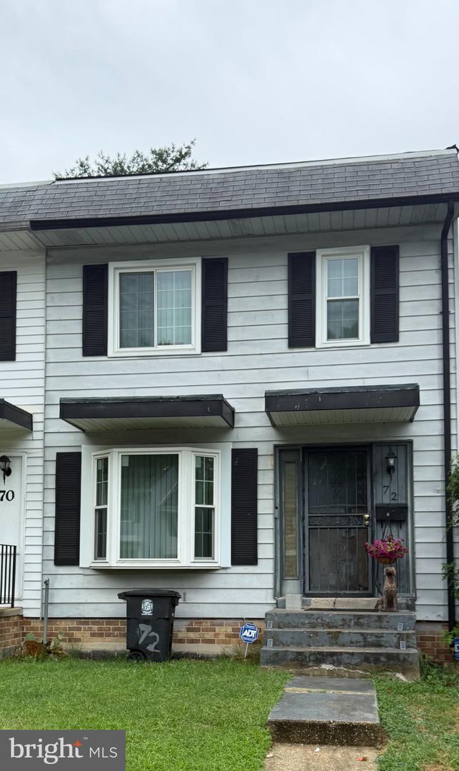 72 DAIMLER DR #97 Property Photo 1