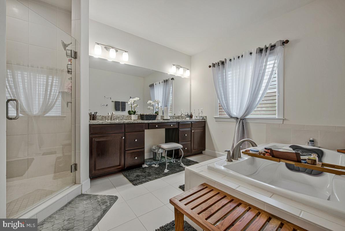 12706 Coventry Manor Way Property Photo 38