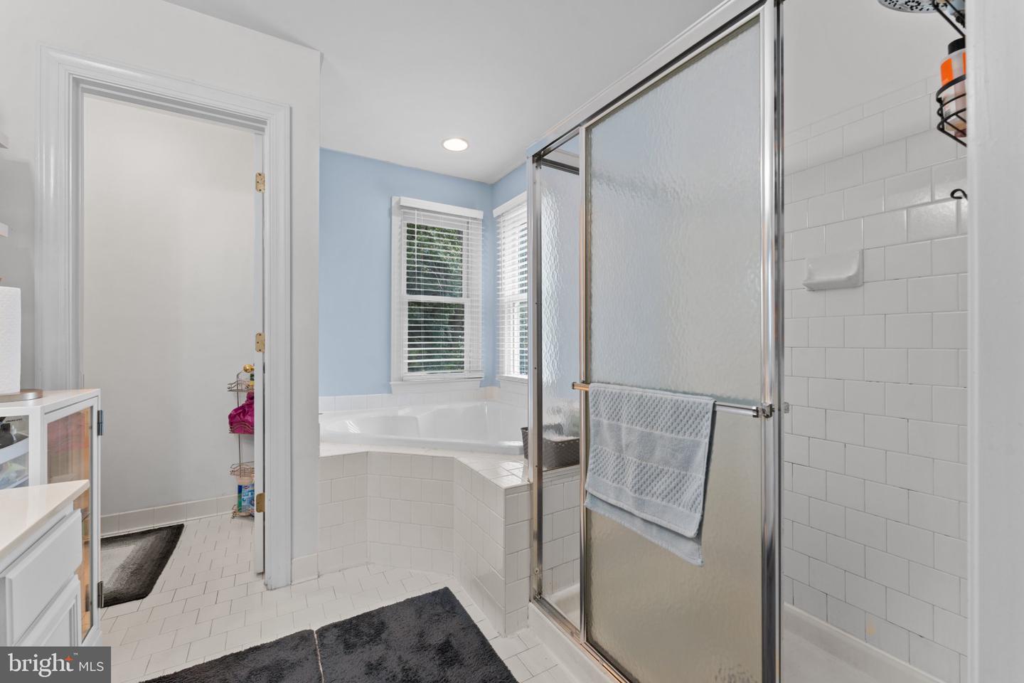 7614 Stratfield Ln Property Photo 23