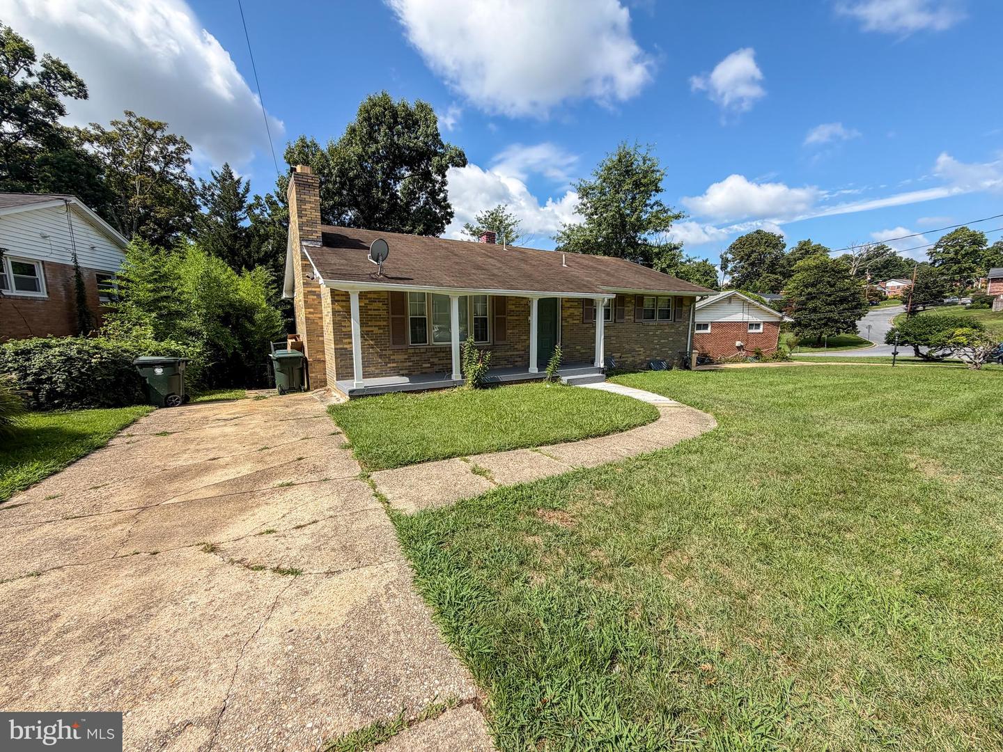 9222 Limestone Pl Property Photo 2