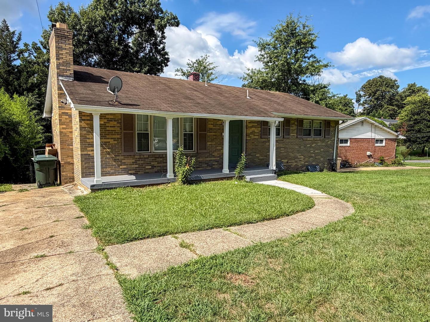 9222 Limestone Pl Property Photo 3