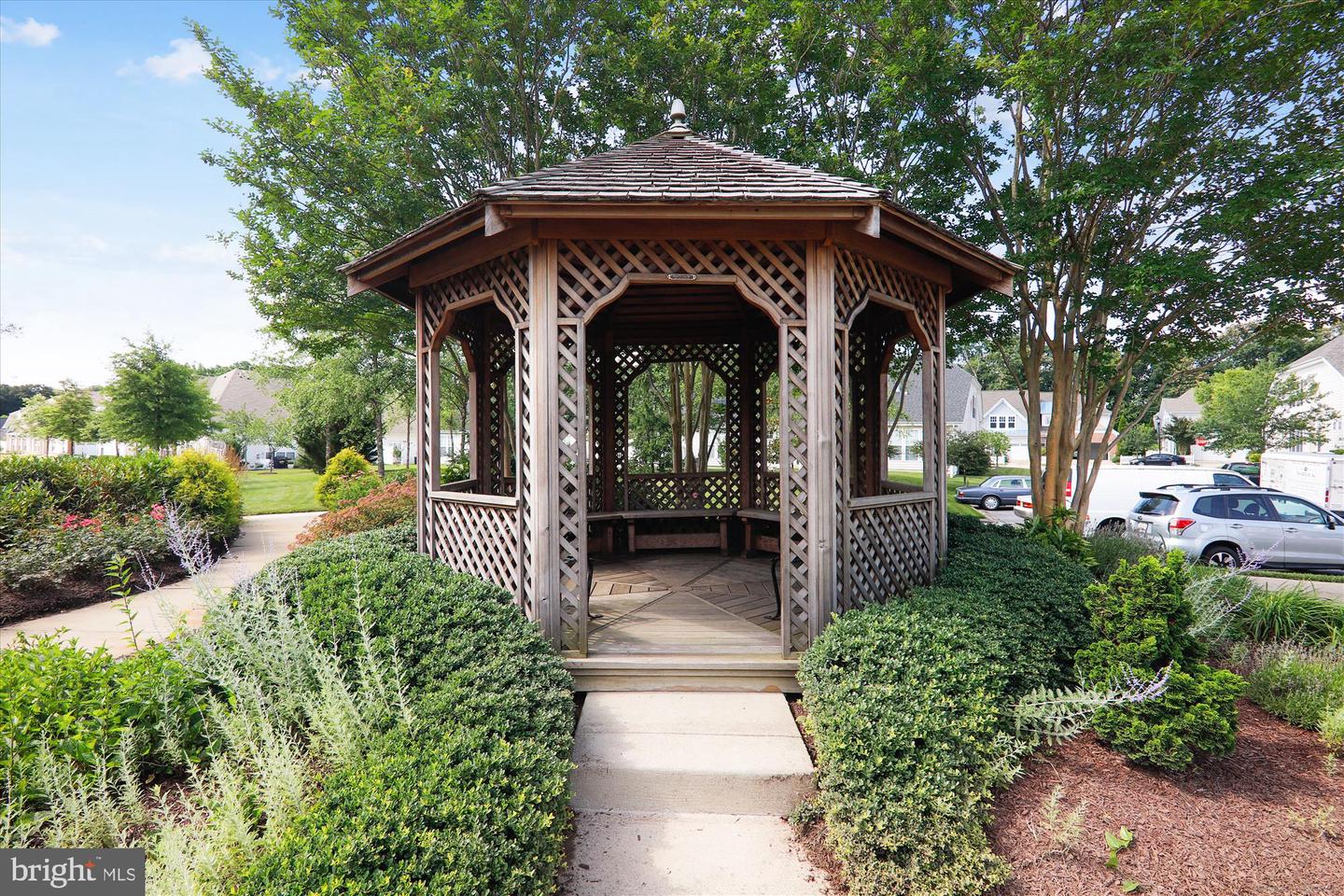 7211 Piney Woods Pl Property Photo 76