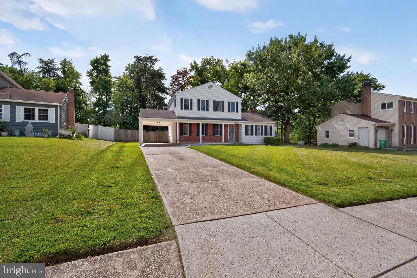 10907 Fruitwood Dr Property Photo 1