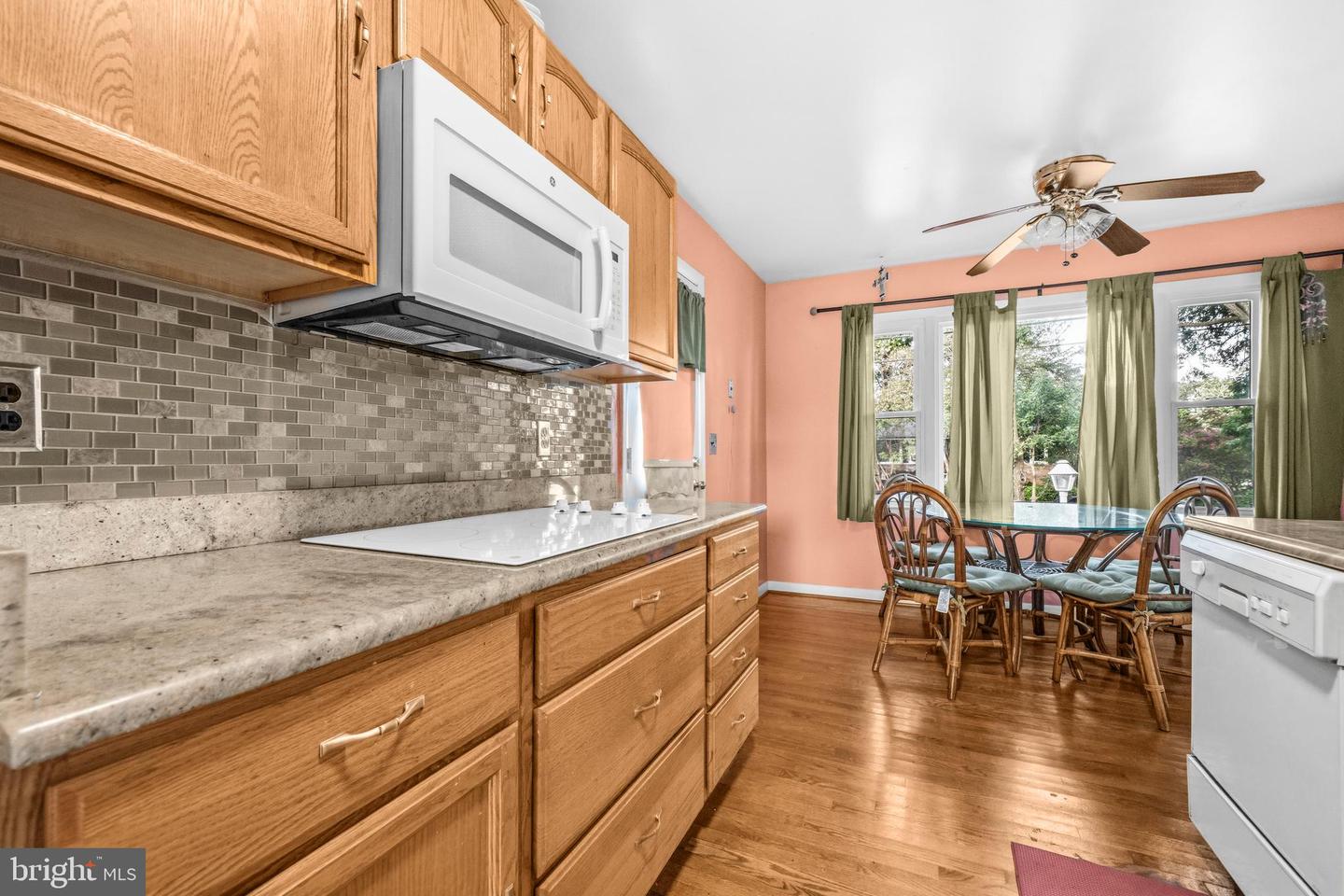 4312 Kinmount Rd Property Photo 14