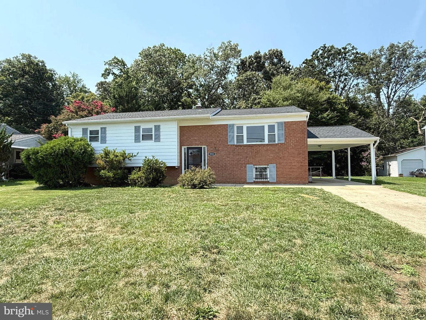 9521 Gwynndale Dr Property Photo 1