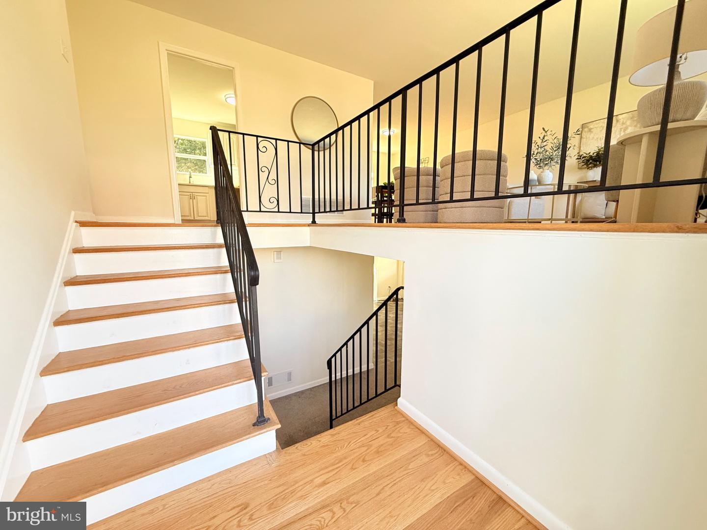 9521 Gwynndale Dr Property Photo 2
