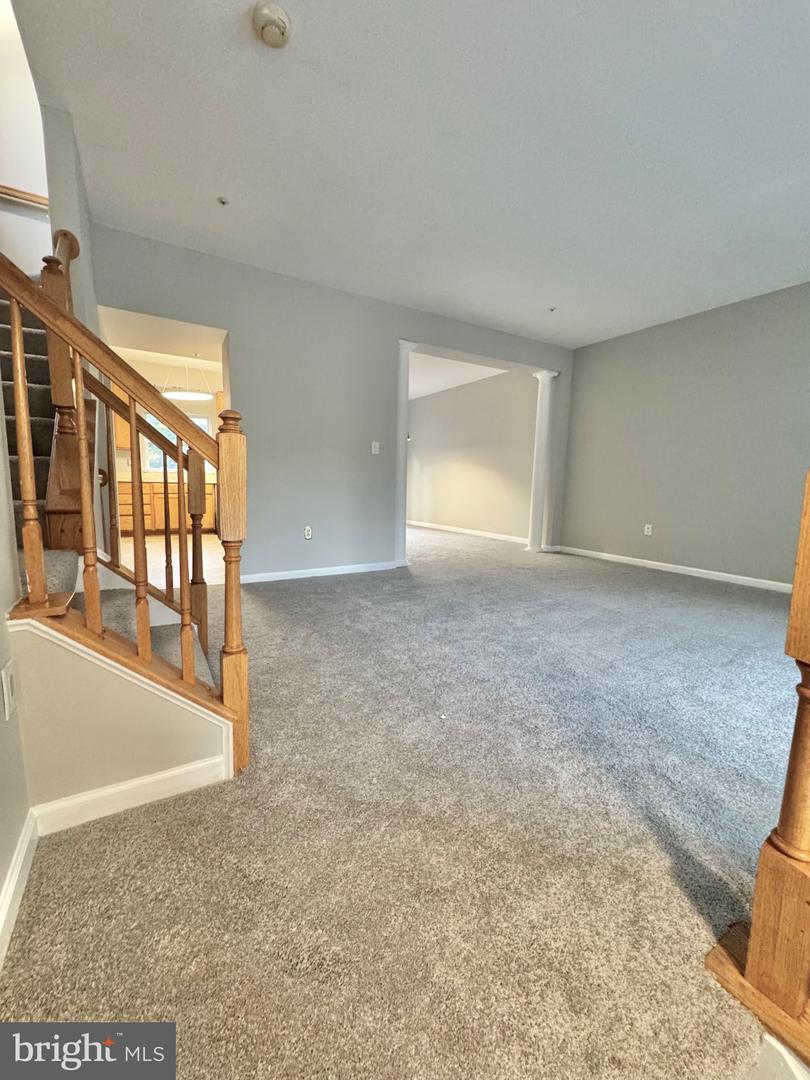 7104 Chickweed Property Photo 5