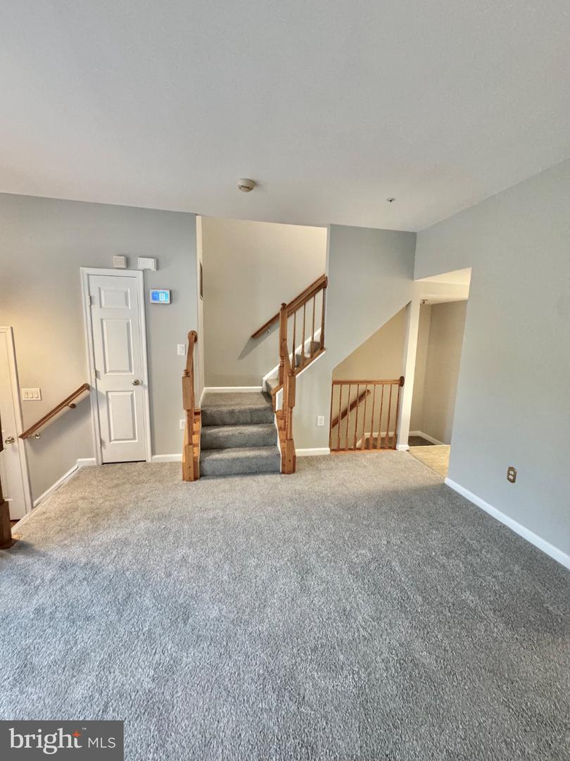 7104 Chickweed Property Photo 11