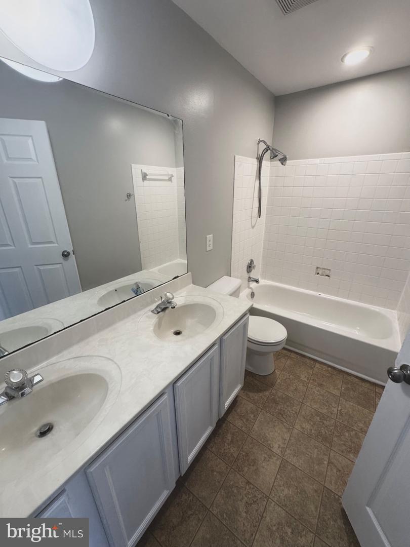 7104 Chickweed Property Photo 22
