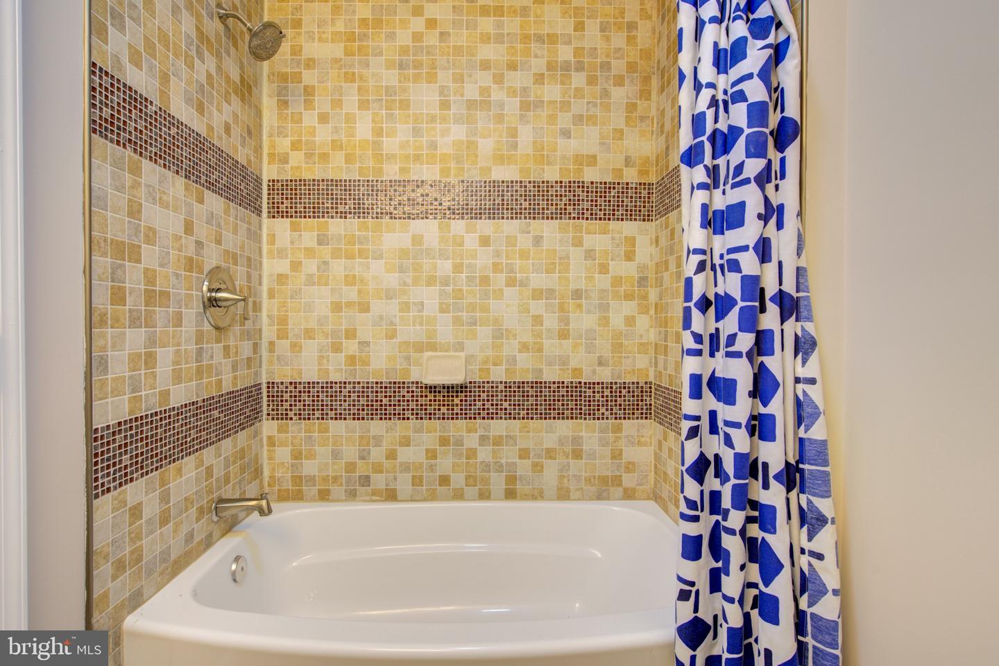 10317 Broom Ln Property Photo 13