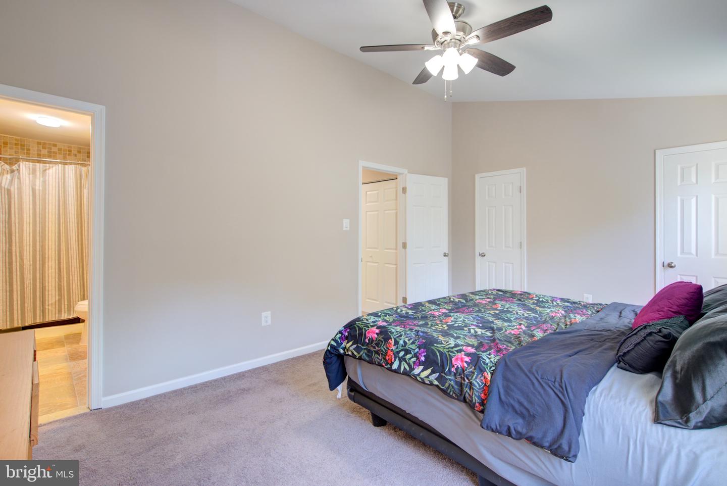 10317 Broom Ln Property Photo 28
