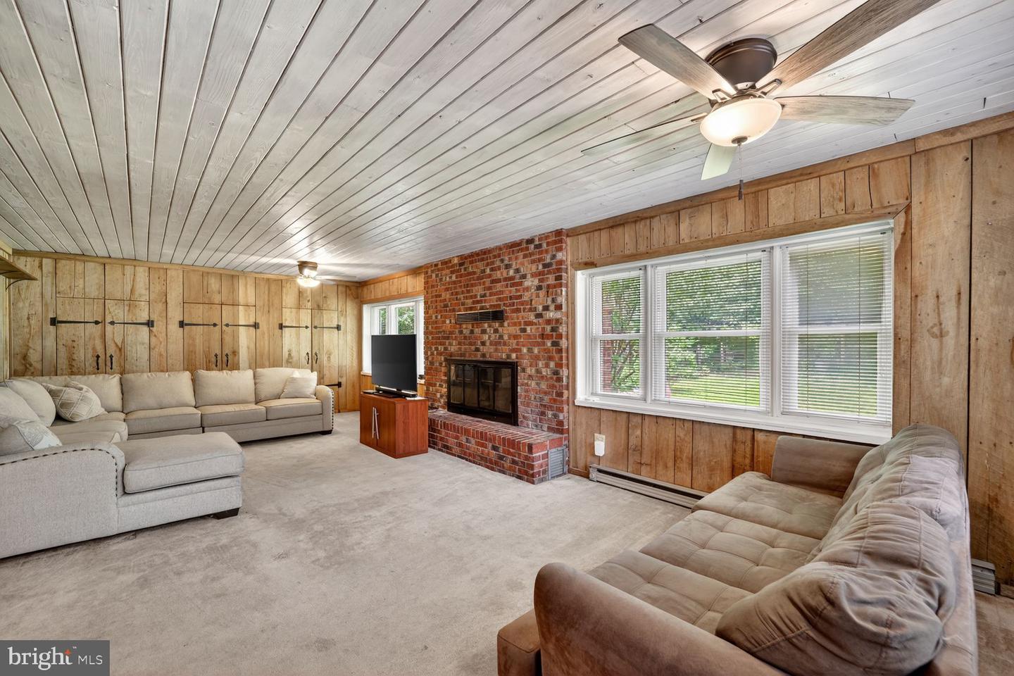 2922 Barrister Ln Property Photo 1
