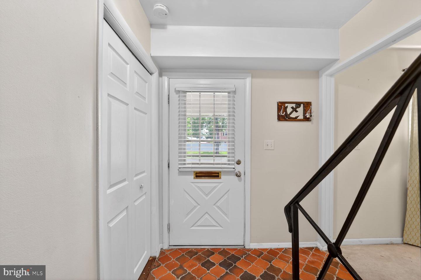 2922 Barrister Ln Property Photo 4