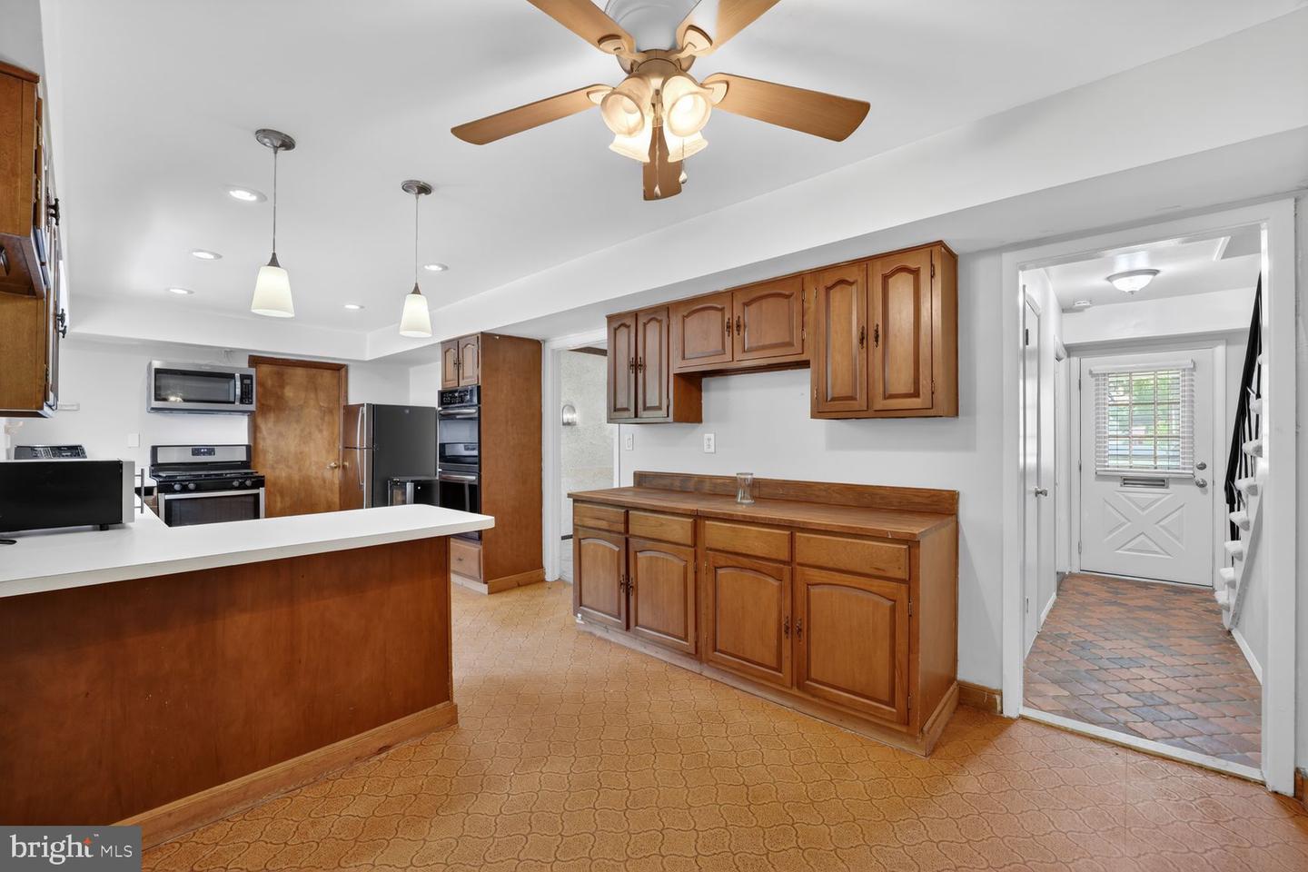 2922 Barrister Ln Property Photo 11