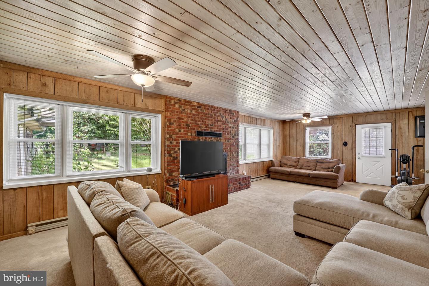 2922 Barrister Ln Property Photo 14