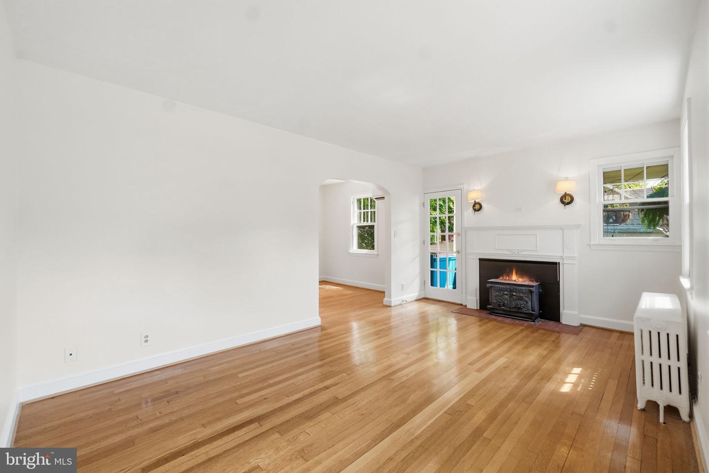4209 30th St Property Photo 5