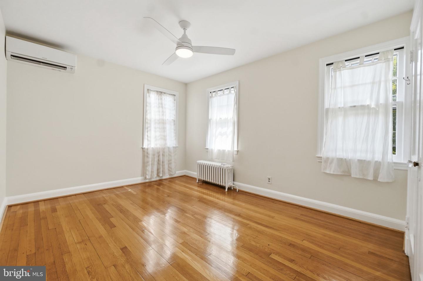4209 30th St Property Photo 23