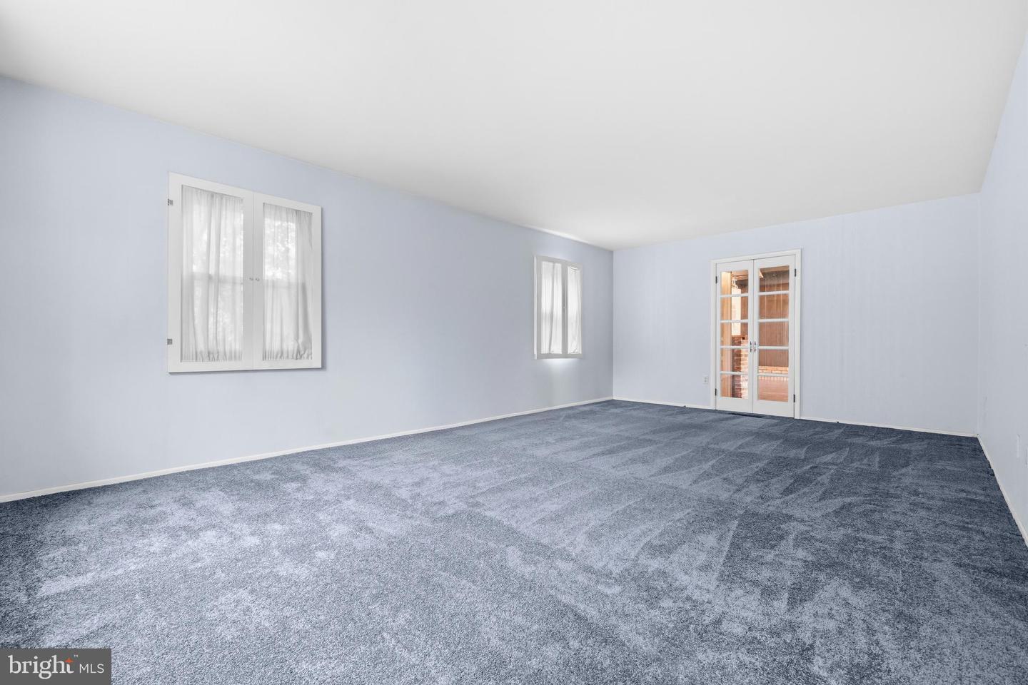 2706 Felter Ln Property Photo 4