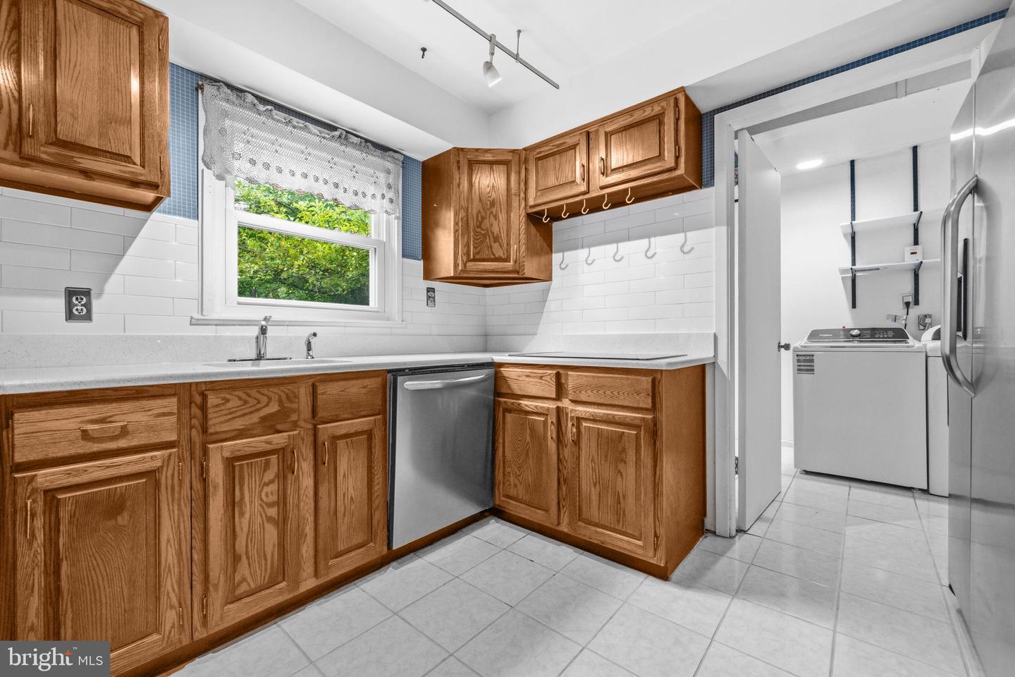 2706 Felter Ln Property Photo 14