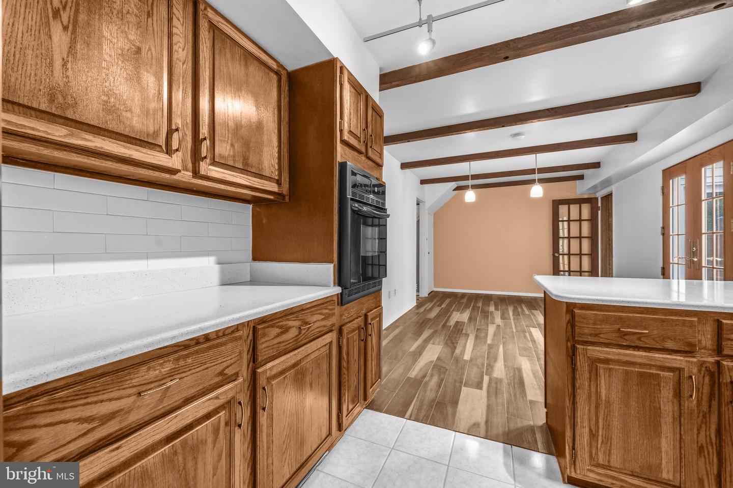 2706 Felter Ln Property Photo 17