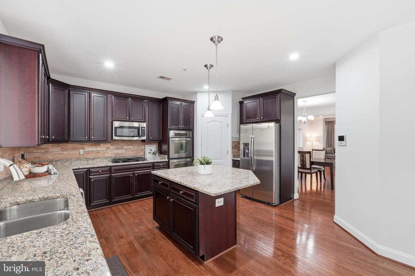 16204 Broxburn Ln Property Photo 15