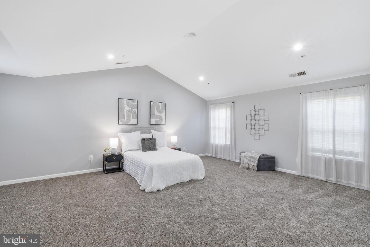 16204 Broxburn Ln Property Photo 21