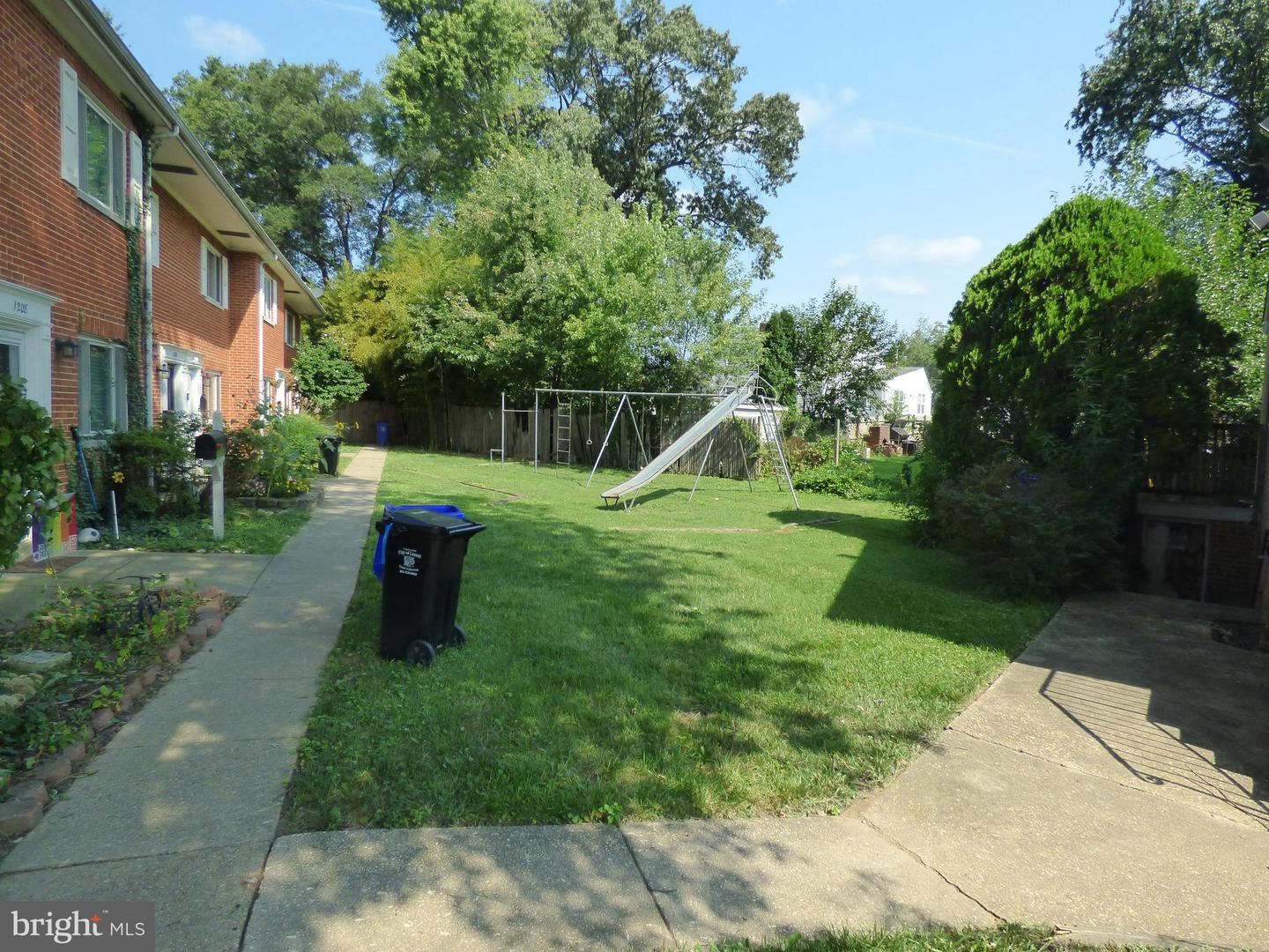 1204 Westview Ter Property Photo 30