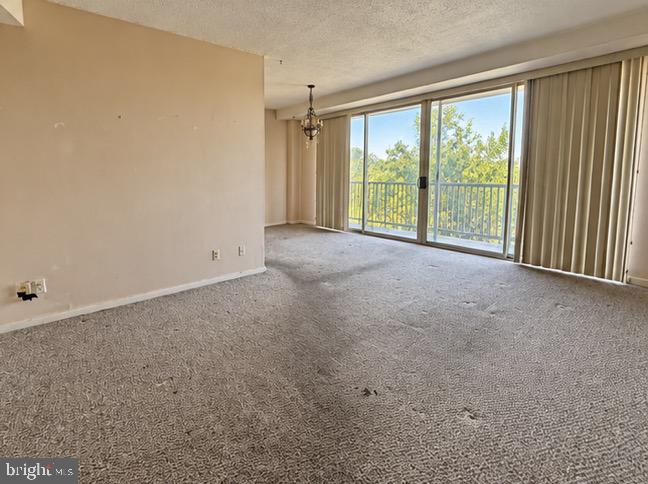 4410 Oglethorpe St #708 Property Photo 3