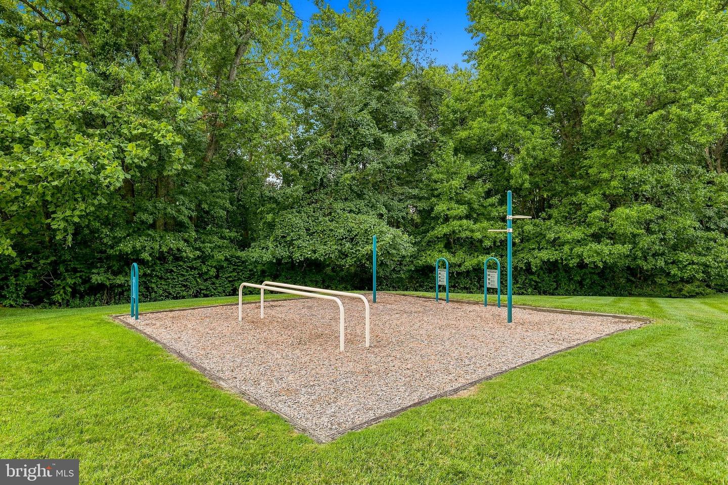 4006 Eager Ter Property Photo 38