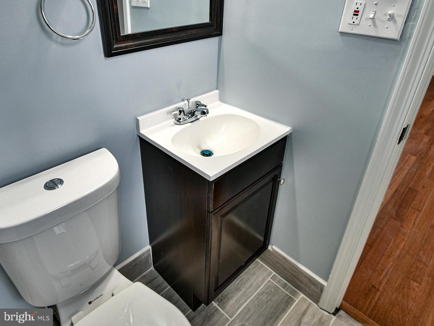 6308 Larwin Dr #(main Level) Property Photo 15