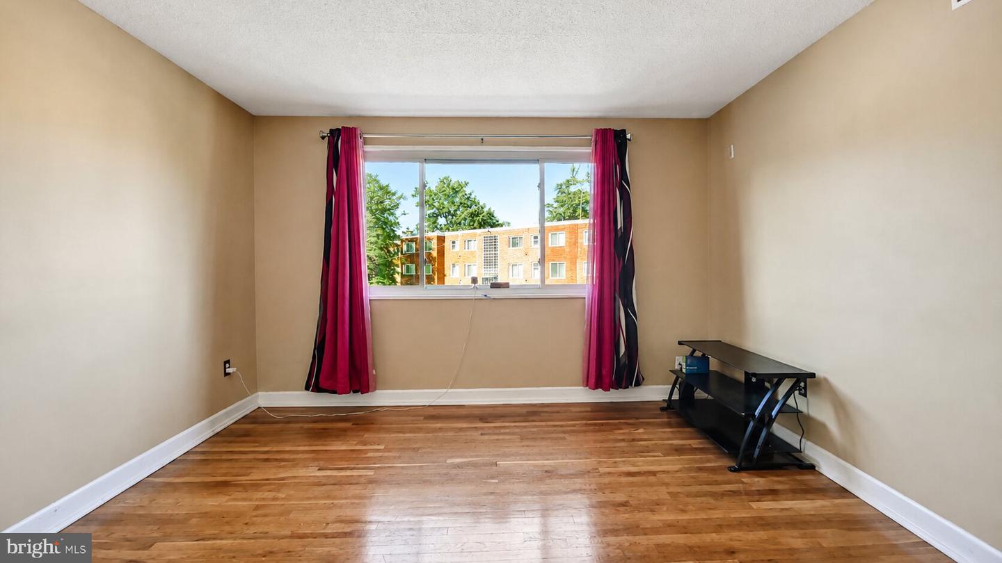 3839 Hamilton St #k-301 Property Photo 4