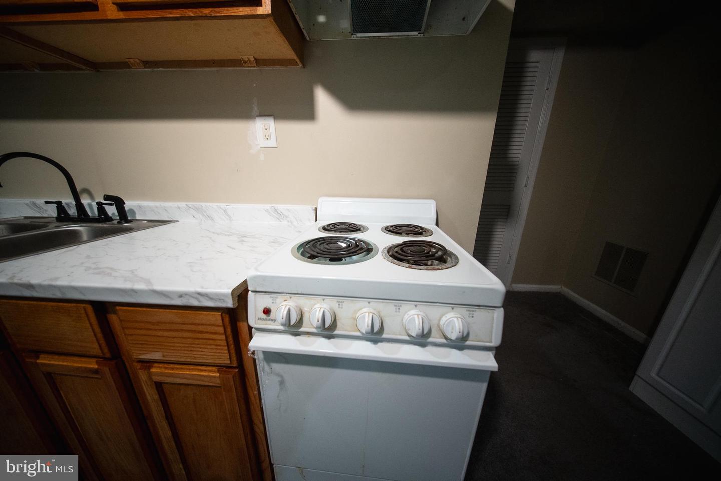 853 Faraway Ct Property Photo 27