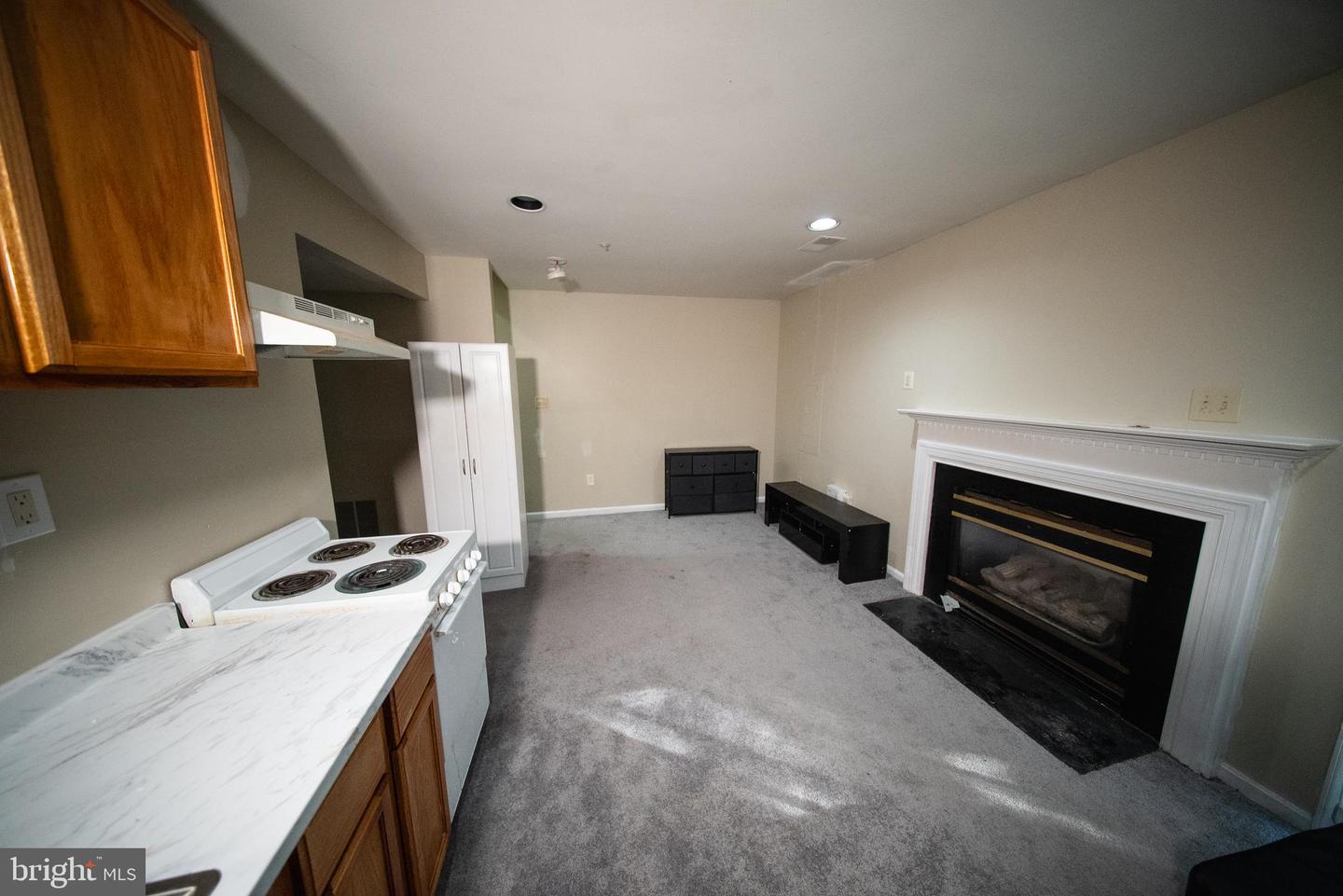 853 Faraway Ct Property Photo 34
