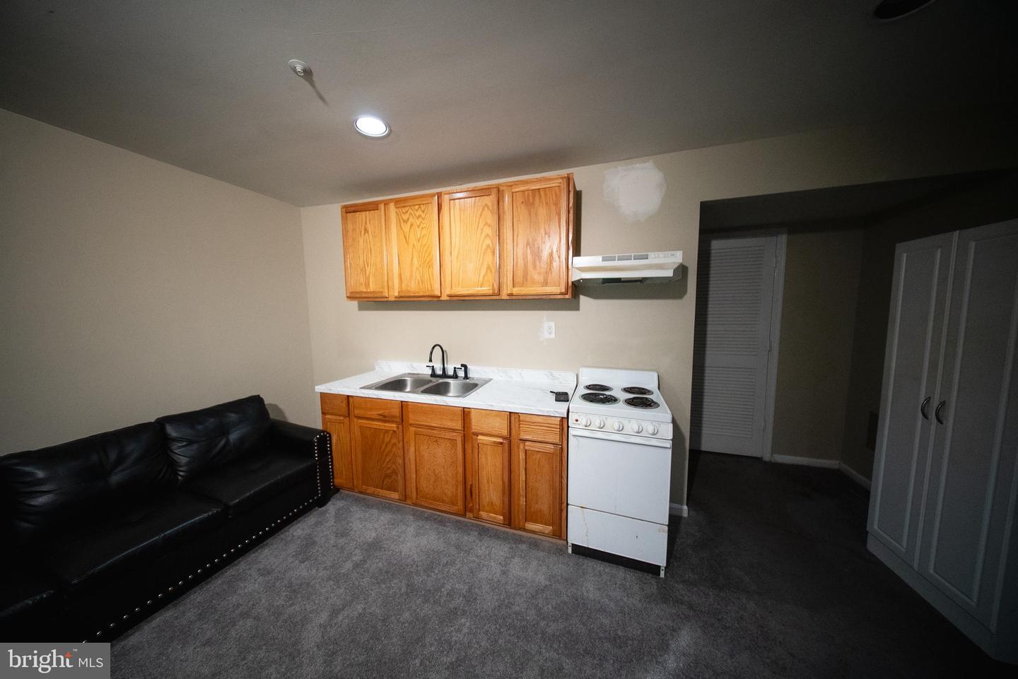 853 Faraway Ct Property Photo 37