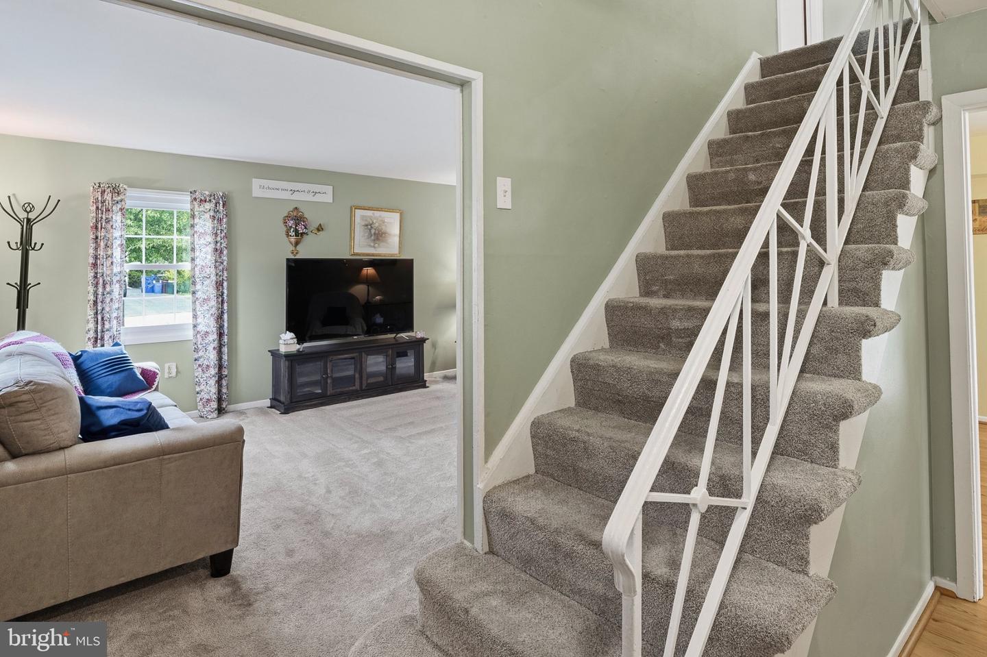 2921 Barrister Ln Property Photo 5