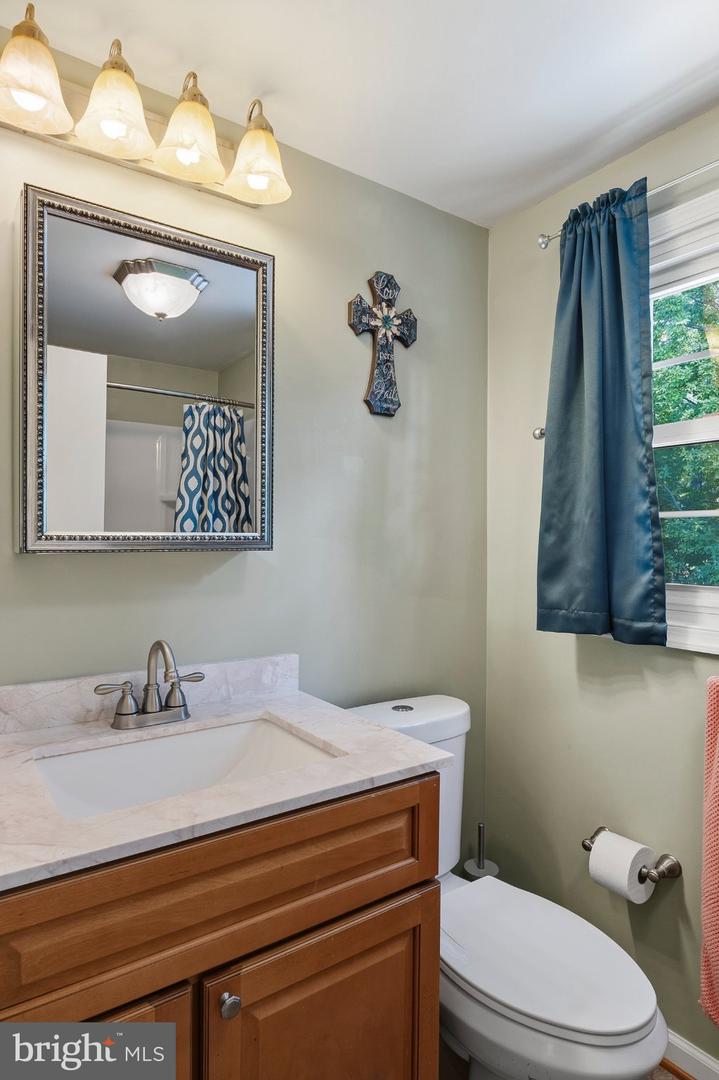 2921 Barrister Ln Property Photo 23