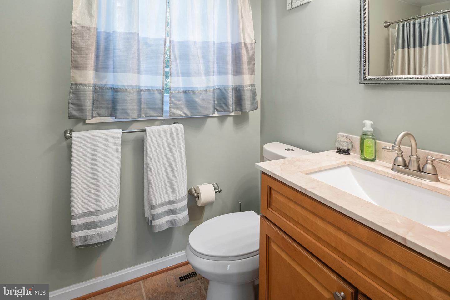2921 Barrister Ln Property Photo 28