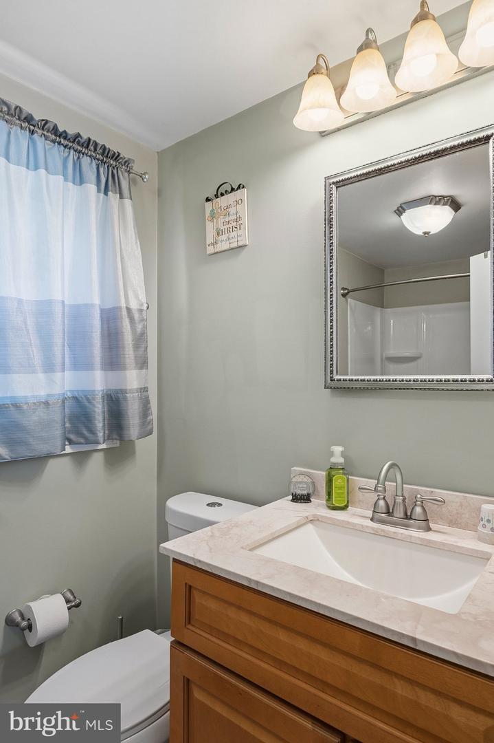 2921 Barrister Ln Property Photo 29