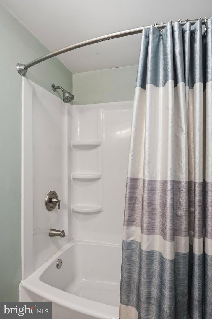 2921 Barrister Ln Property Photo 30