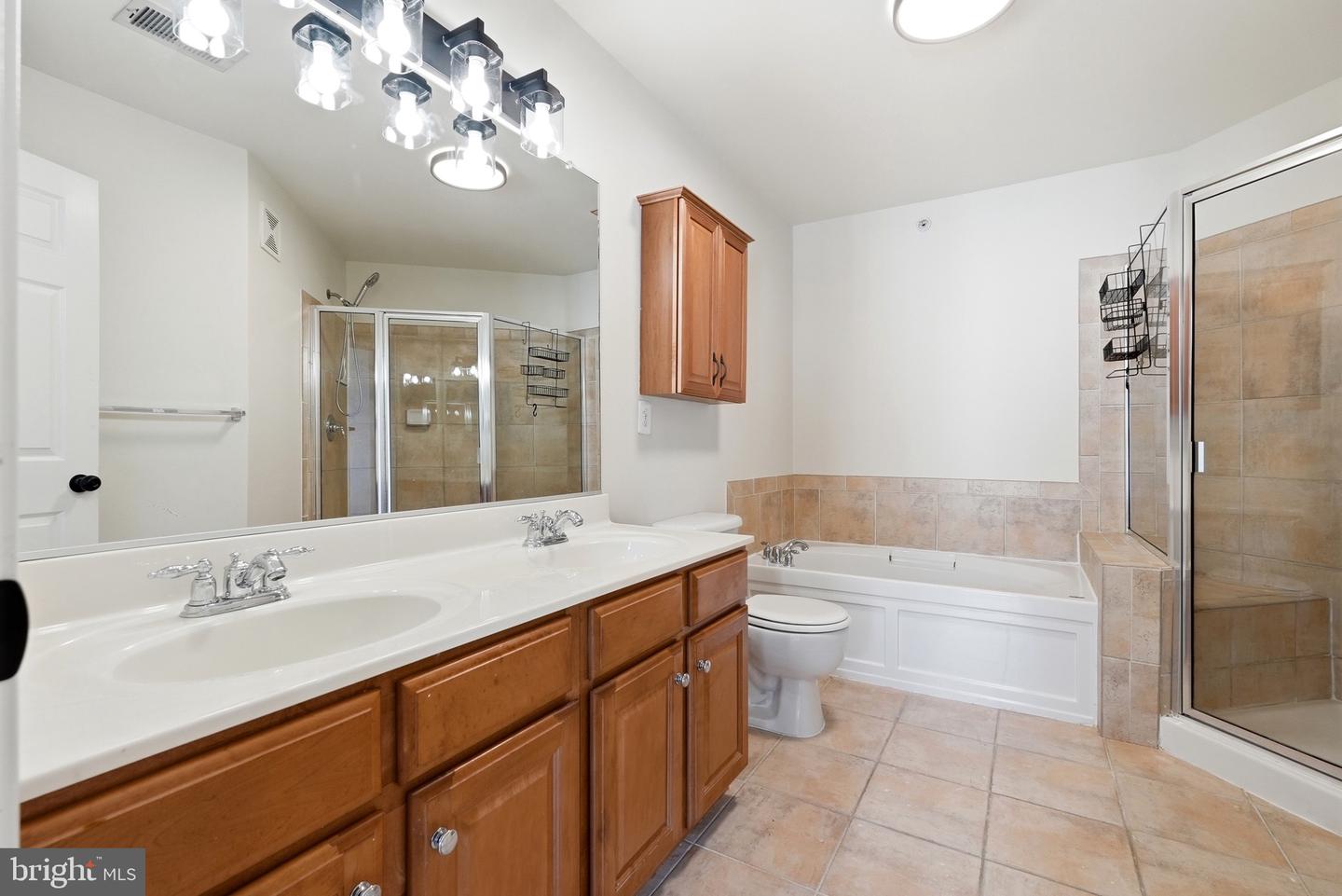 941 Pine Forest Ln #1910 Property Photo 23