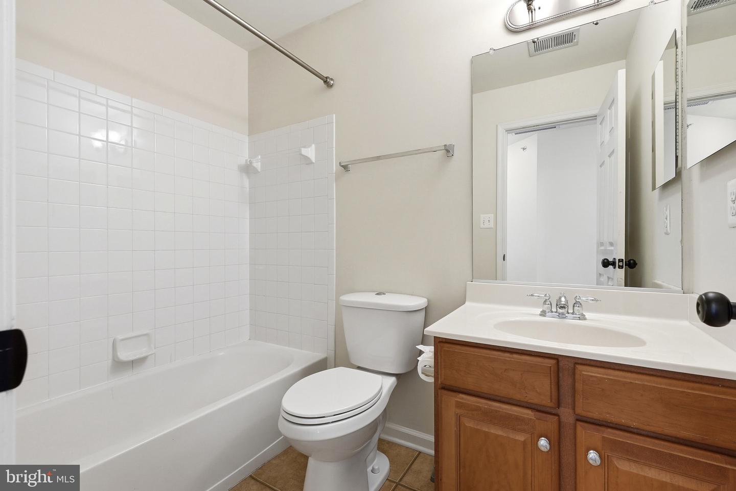 941 Pine Forest Ln #1910 Property Photo 25