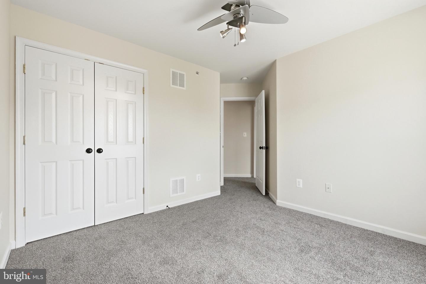 941 Pine Forest Ln #1910 Property Photo 27