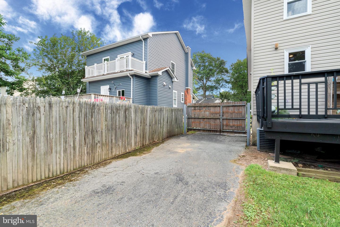 4506 Tuckerman St Property Photo 52